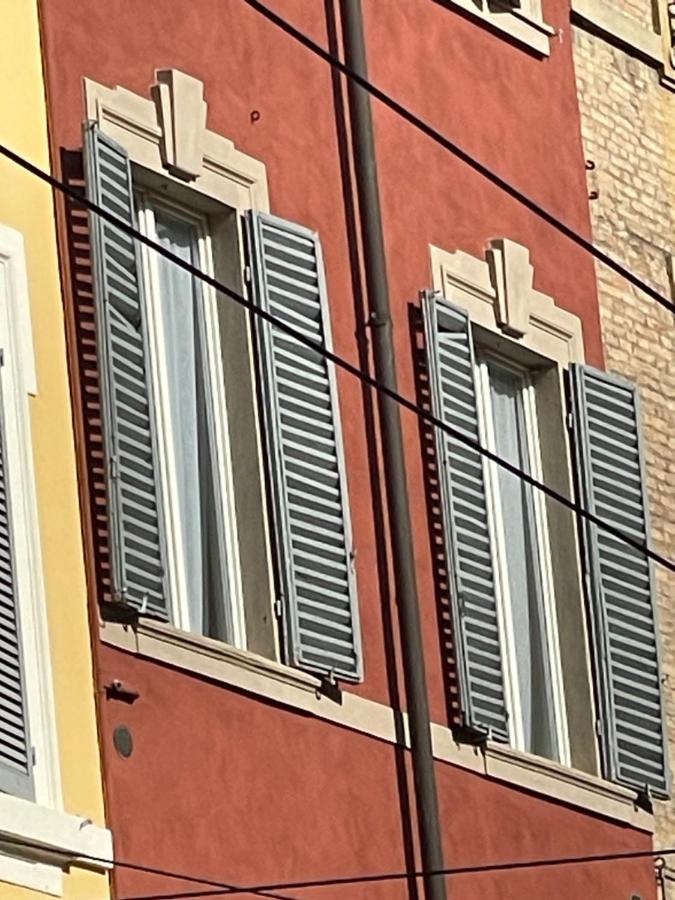 Duomo 12 Apartman Modena Kültér fotó