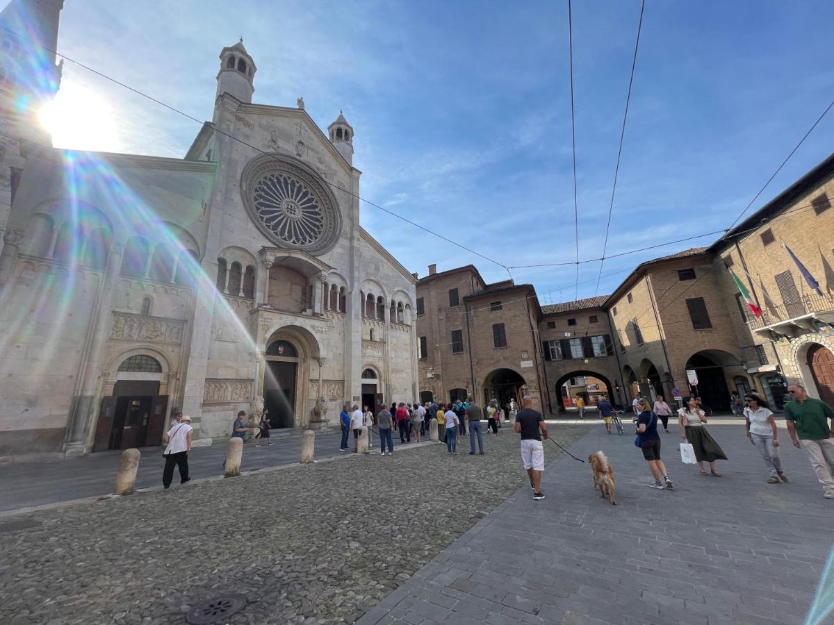 Duomo 12 Apartman Modena Kültér fotó